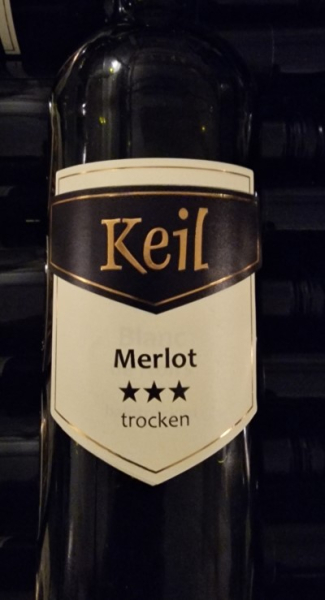 Merlot *** trocken